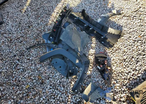 2024 Toyota Rav4 Xle z USA, uszkodzony, nr VIN 2T3RWRFV4RW241646